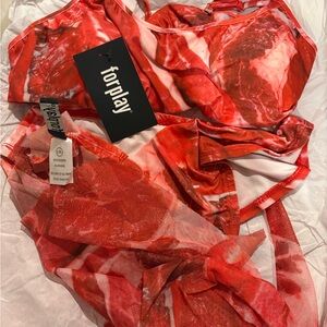 Fashion Nova - meat costume